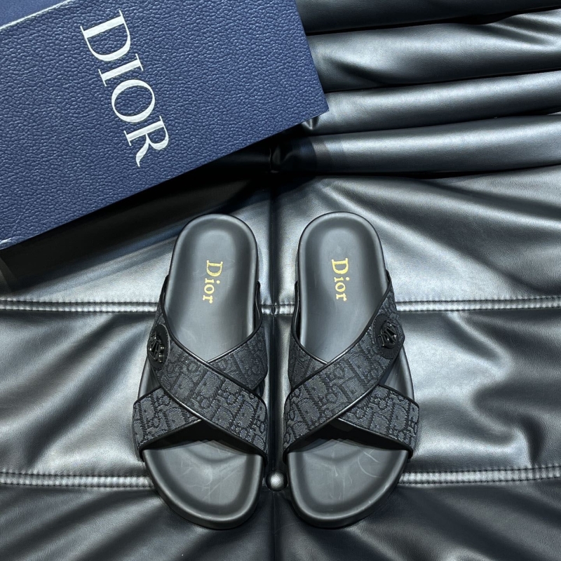 ch**an D*or slippers